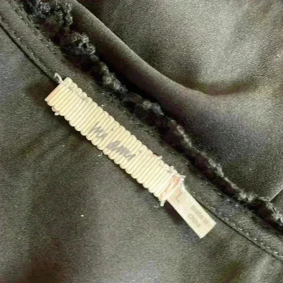 Mi Ami Black Long Sleeve Faux Wrap Blouse Size Large - Picture 4 of 7